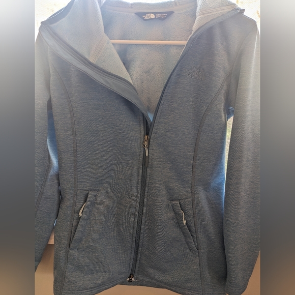 North Face jacket - Picture 7 of 7